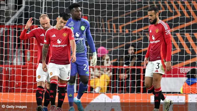 Manchester United players react after conceding lead against FC Twente in Europa League 2024