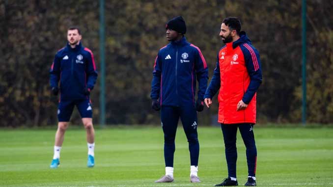 Ruben Amorim taking his first Manchester United training session with Mason Mount and Kobbie Mainoo