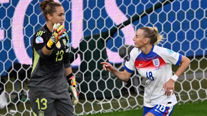 Chloe Kelly celebrates after scoring the winning penalty during during the Women's Euro 2025 Final