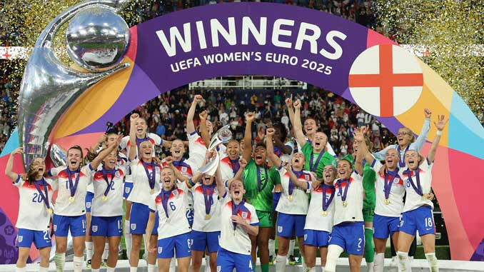 England celebrate winning the UEFA Women's Euro 2025 Final